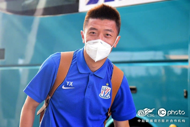 上海申花训练开放日,冲刺阶段再遭质疑引欢呼,中超在即,医务组通报恢复的简单介绍 上海申花训练开放日,冲刺阶段再遭质疑引欢呼,中超在即,医务组通报恢复的简单介绍