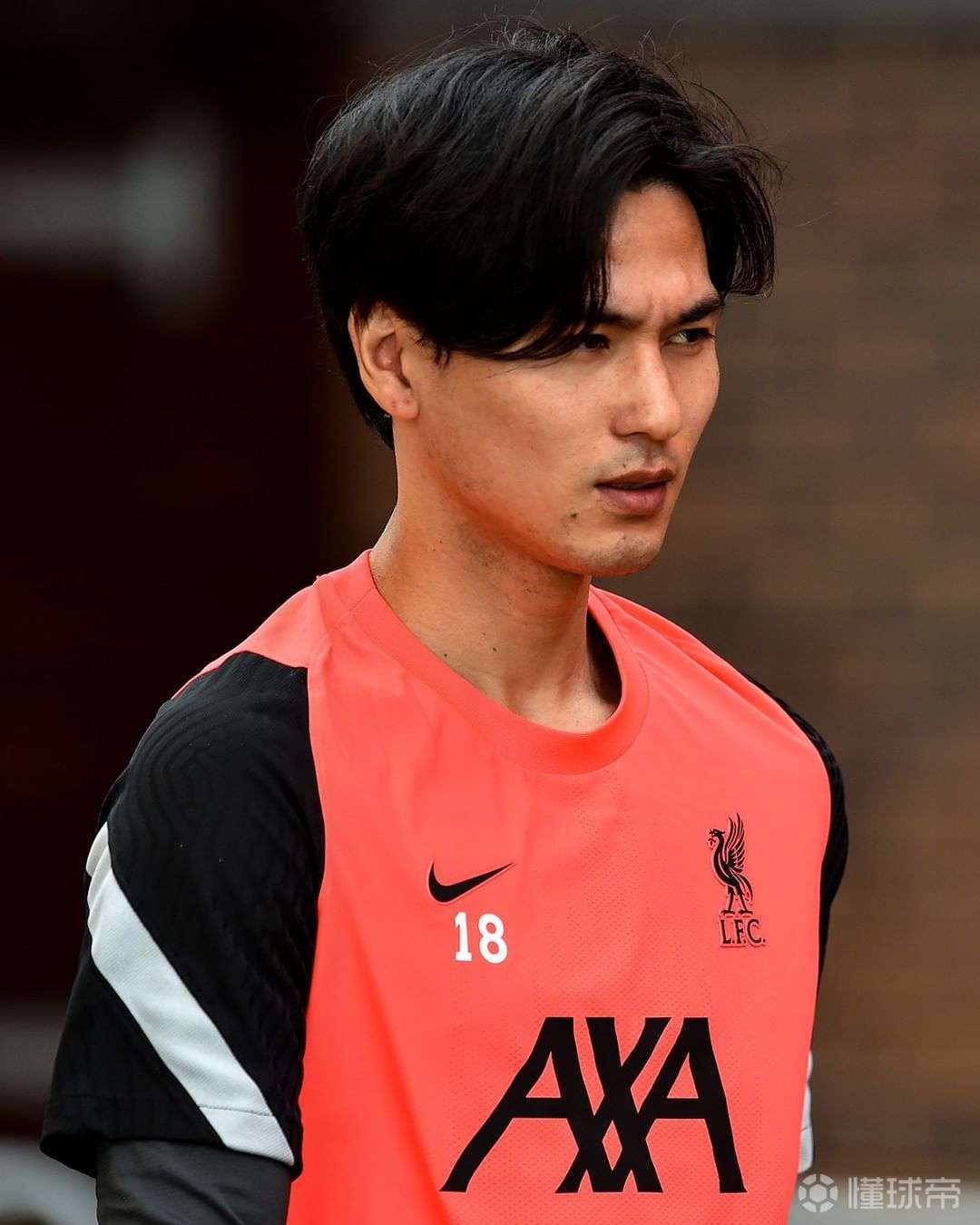 雷竞技电竞赛事包含里程碑夜阿贾克斯状态回暖，欧冠国际比赛日刷纪录，气氛紧张，年轻球员得到机会的词条