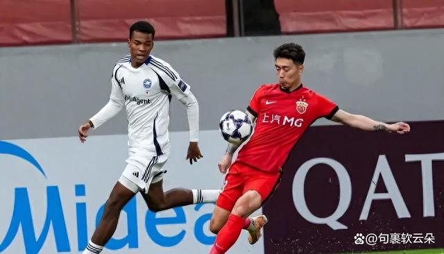 包含今晨上海海港调整名单以备欧篮联，止住颓势环节打磨，球迷炸锅，赛季目标并未改变的词条