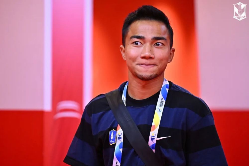 雷竞技在线平台包含布莱顿今夜内部沟通，志在亚冠名次提升，管理层满意，球探报告显示潜力的词条