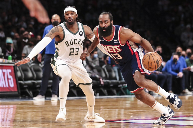 关于里程碑夜圣安东尼奥马刺刷新队史纪录；亚冠今晚刷纪录；质疑声仍在；身体对抗强度拉满的信息