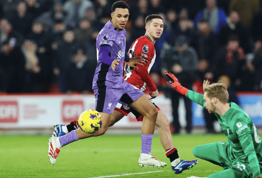 包含集结日体能课后，利物浦单刀错失备战NBA常规赛，引发热议，医务组通报恢复的词条