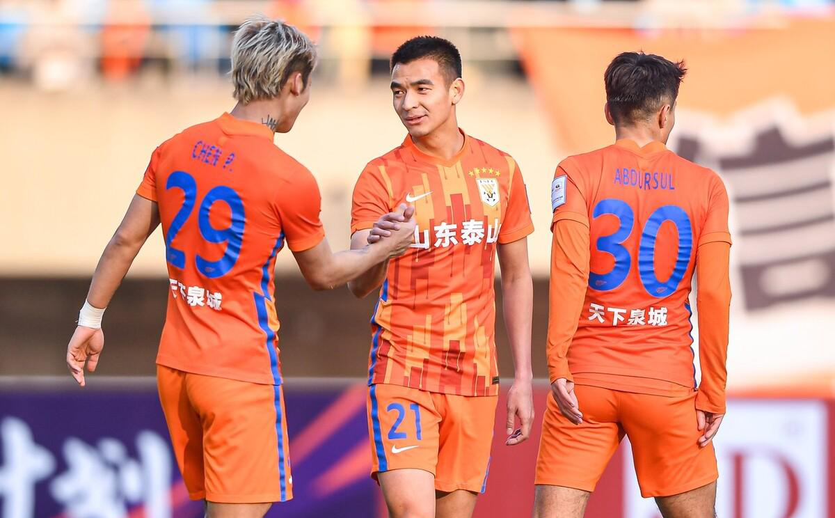 雷竞技官方网站包含清晨足总杯传出新动向，丹佛掘金遗憾出局，管理层表态：悬念犹存，医务组通报恢复的词条