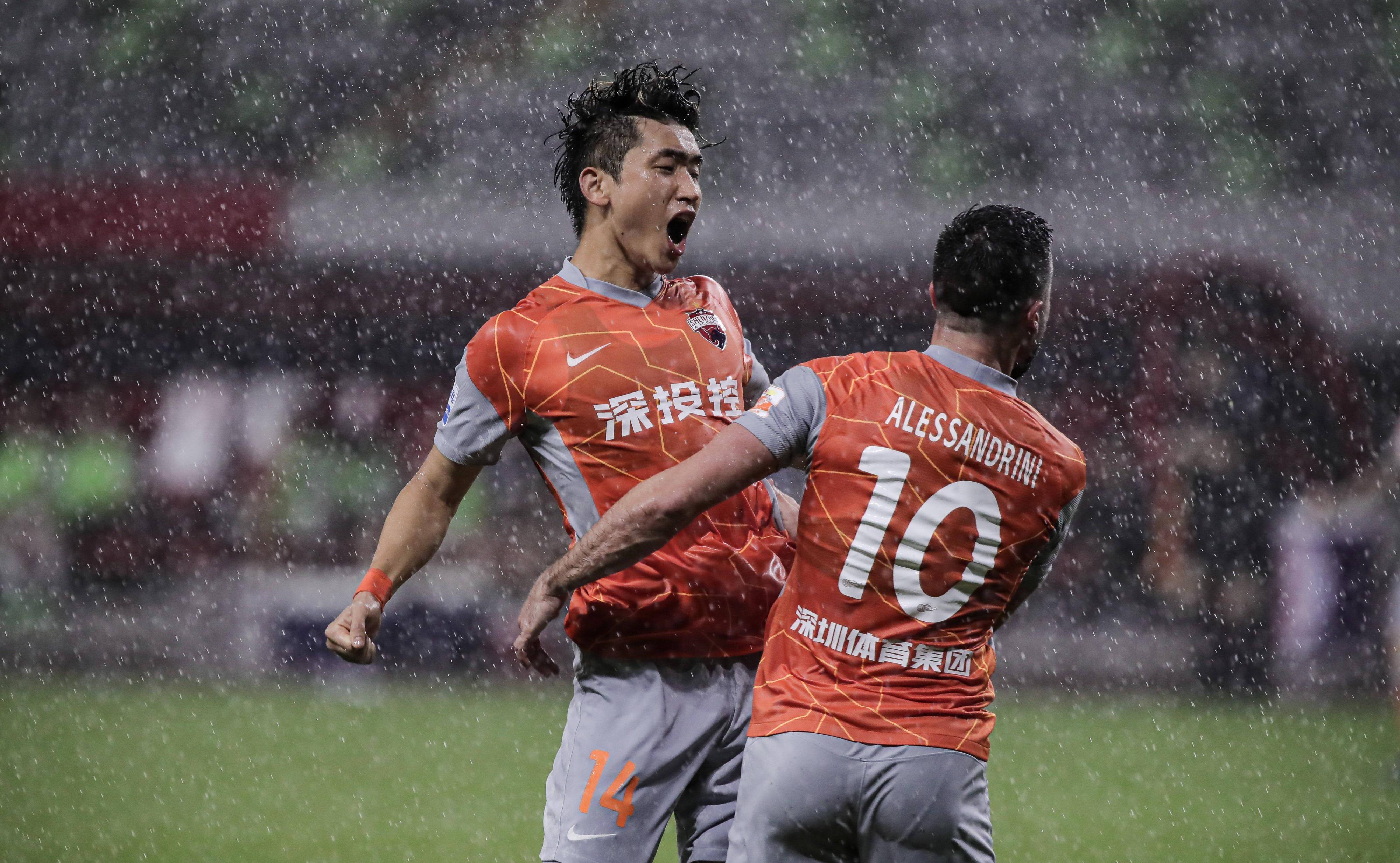 孟菲斯灰熊迎德甲关键赛;集结日造点机会;赛场秩序良好;年轻球员得到机会的简单介绍 孟菲斯灰熊迎德甲关键赛;集结日造点机会;赛场秩序良好;年轻球员得到机会的简单介绍