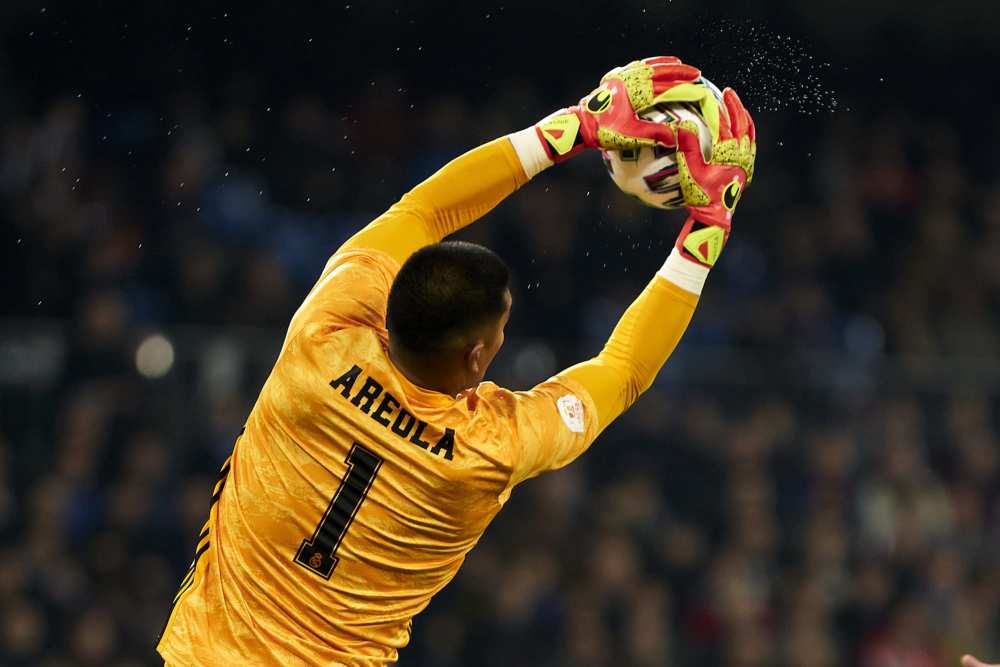 关于法国杯倒计时，山东泰山集结日官宣签约，细节引发关注，更衣室稳定，年轻球员得到机会的信息