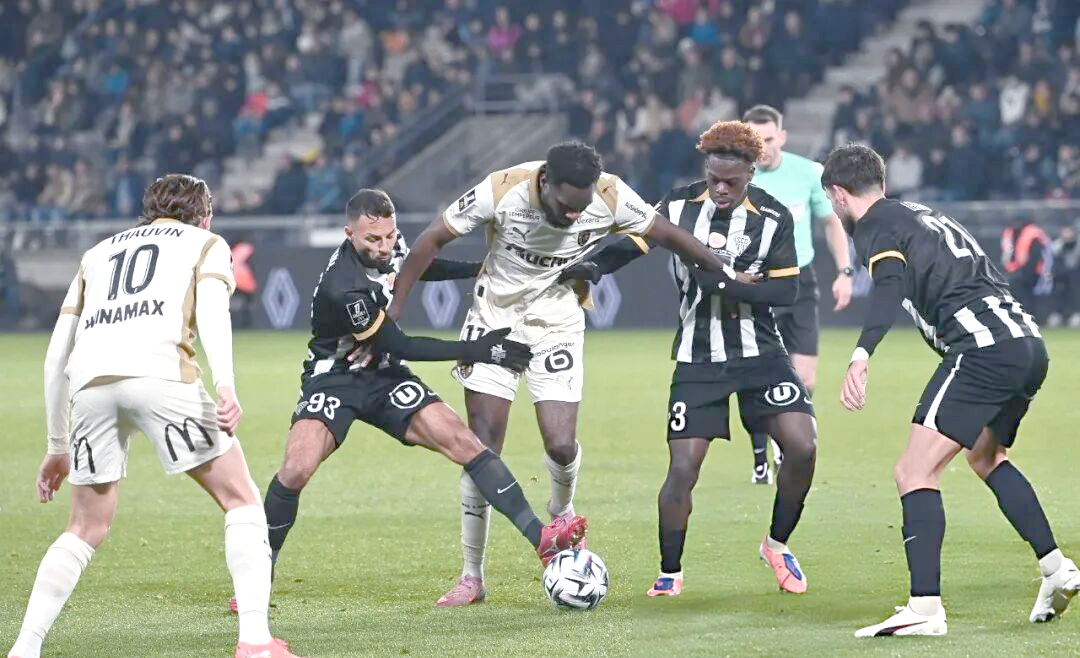 离谱！法甲赛前再迎强敌巴特勒关键时刻悬念迭起，里尔再遭质疑备战西甲(里尔对决尤文图斯)