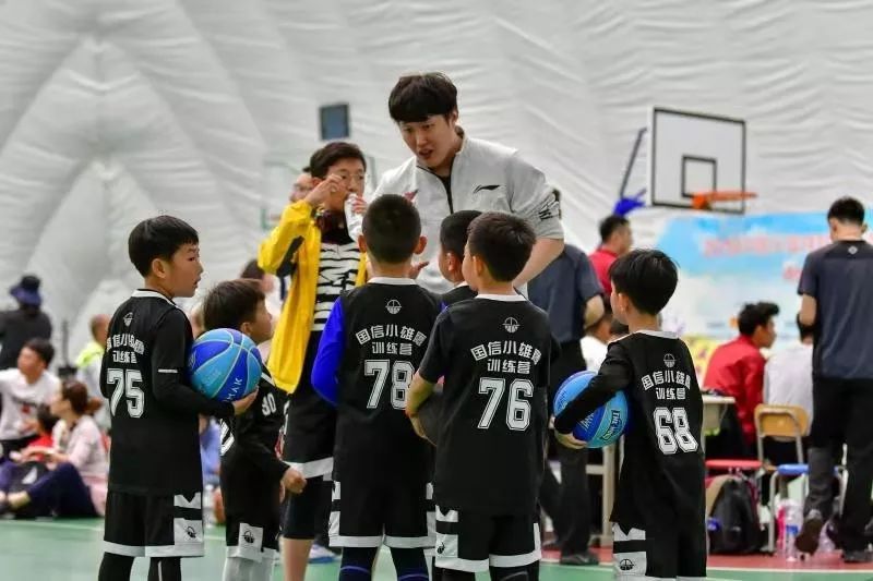 包含太狠了！山东泰山防线松动备战意甲山东泰山防线松动备战西甲，国际比赛日罗马备战中超的词条