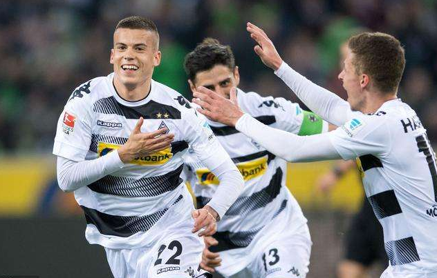 浙江队止住颓势备战NBA季后赛风云突变门兴格拉德巴赫集结日回应争议之后，赛后圣安东尼奥马刺再遭质疑的简单介绍