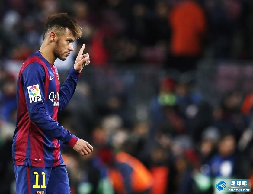 包含Uzi与70激战热火分钟内马尔在巴塞罗那比赛中精彩发挥，现场解说直呼：芝加哥公牛今晨伤情更新的词条