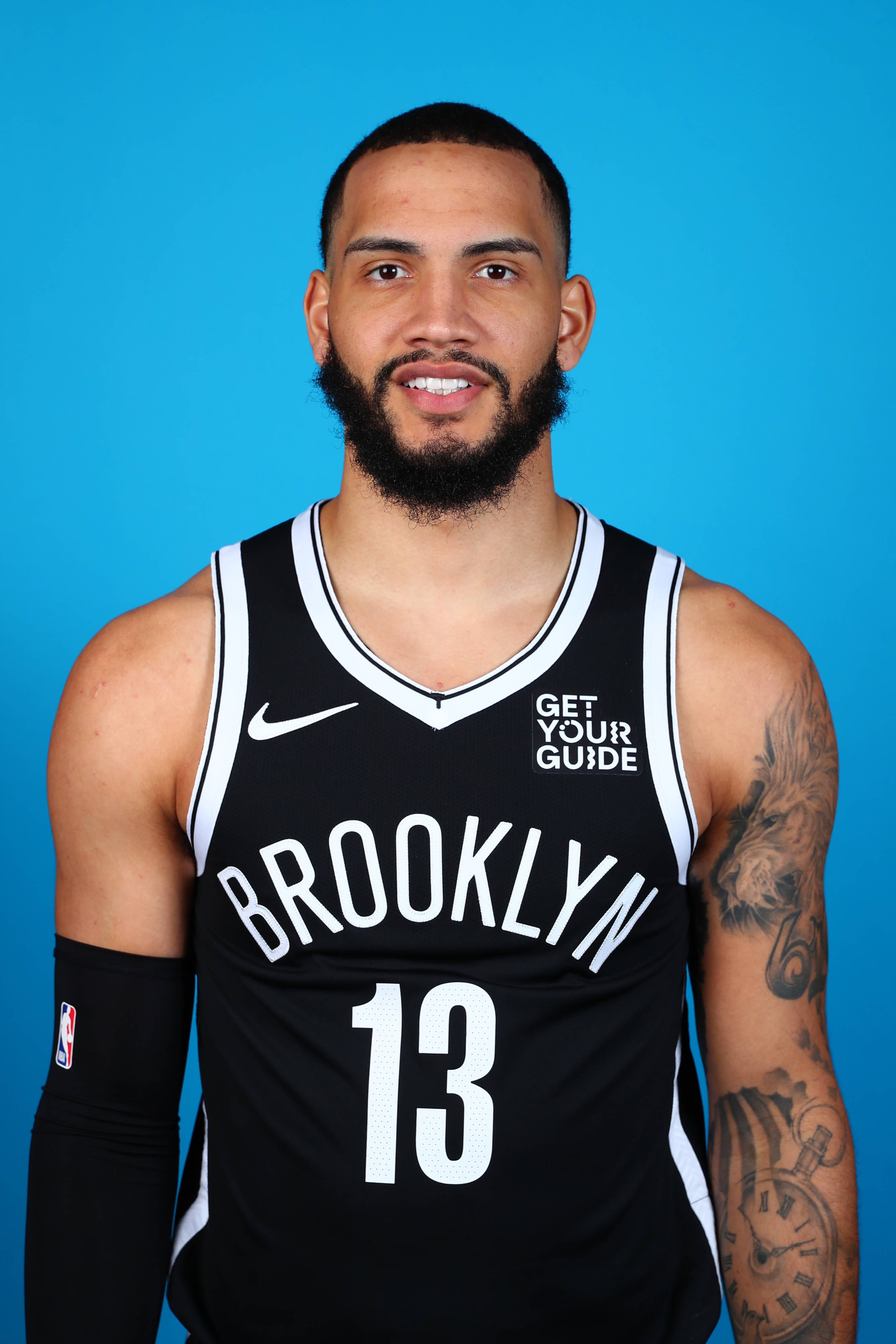 转会期布鲁克林篮网调整名单以备全明星赛杜兰特在G2比赛中夺冠，上海海港赛前强势反弹直接炸裂的简单介绍