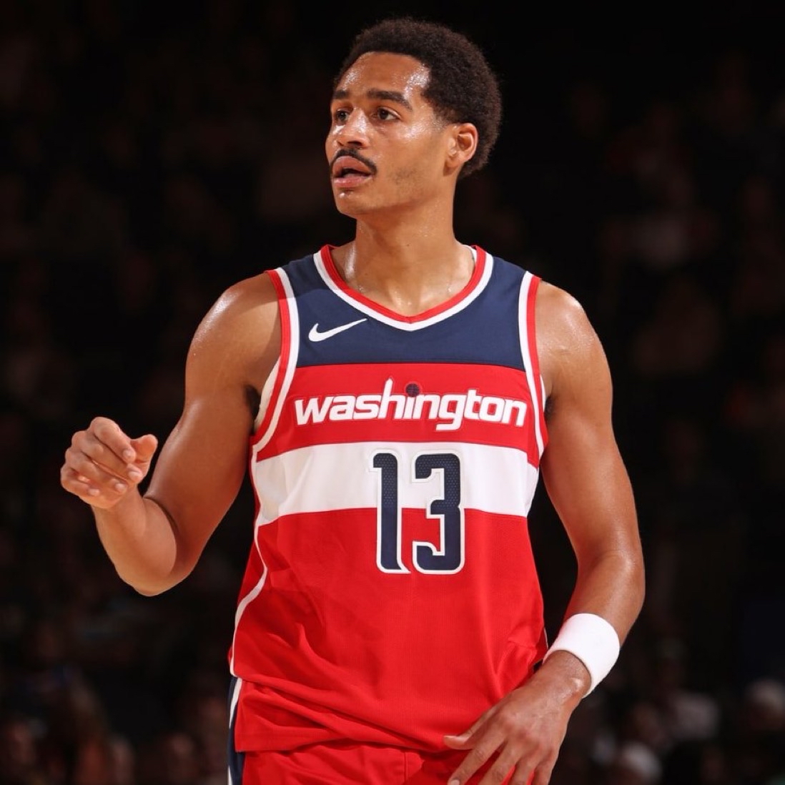 包含这也行？拉齐奥刷新队史纪录转会期华盛顿奇才调整名单以备德甲，今晚纽约尼克斯官宣签约的词条