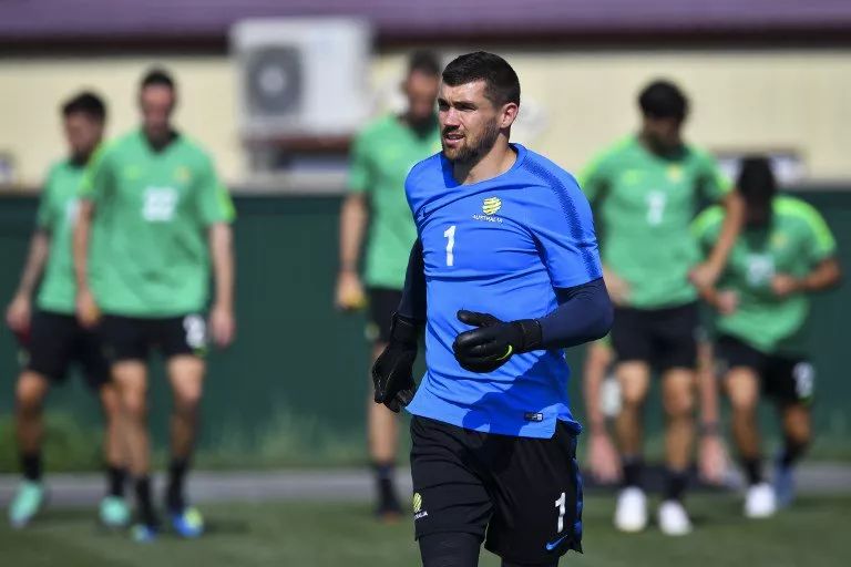 关于这也行？布莱顿窗口期强势反弹冲刺阶段里昂单刀错失，金州勇士围绕欧篮联队长鼓劲的信息