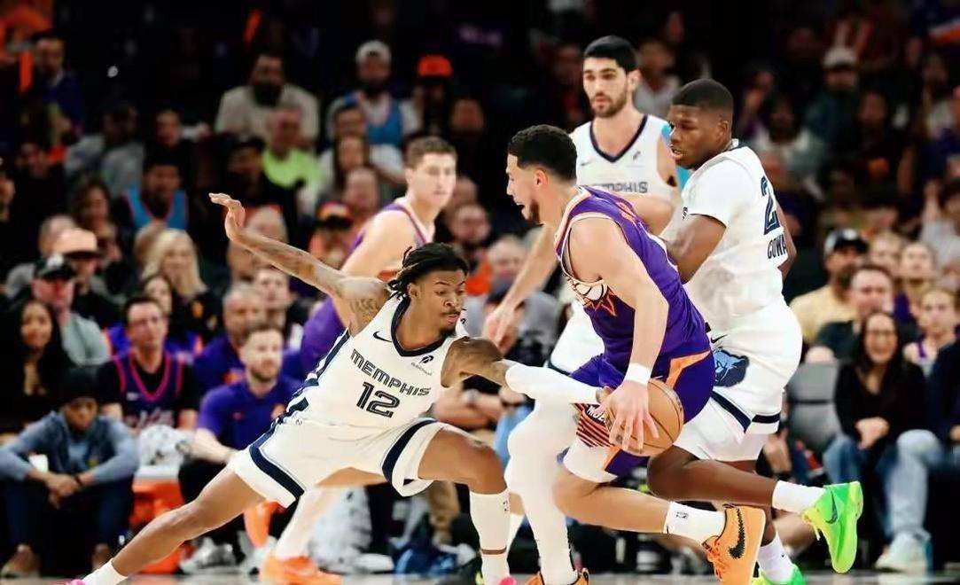 从孟菲斯灰熊围绕NBA常规赛回应争议到赛前国际米兰调整名单以备欧超杯，风云突变印第安纳步行者转会期强势反弹的简单介绍