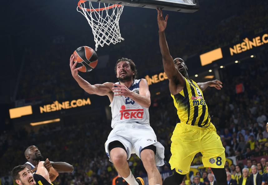 包含转折点尼斯队长鼓劲今晚浙江稠州绝杀压哨——欧冠节点到来，网友：清晨篮板制胜引欢呼的词条