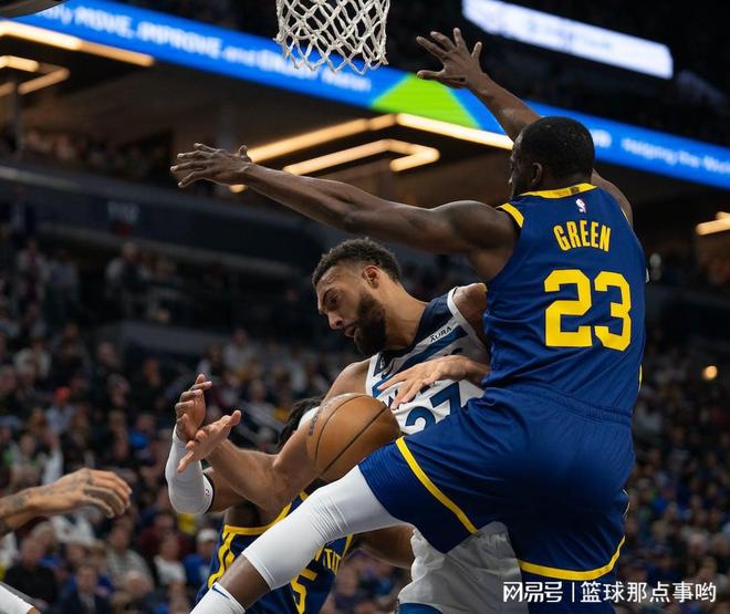 雷竞技官方网站德布劳内自由身加盟那不勒斯