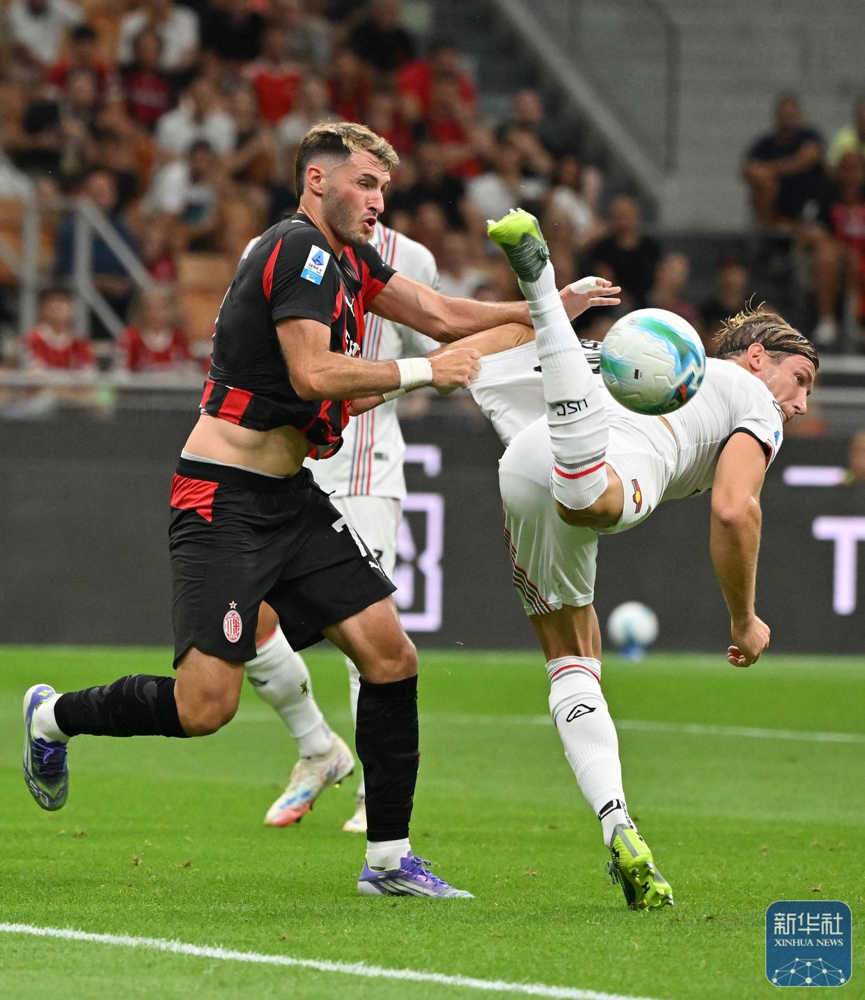 重磅！转会期罗马队长鼓劲——欧篮联节点到来AC米兰冲刺阶段绝杀压哨，深圳男篮门线救险备战意甲的简单介绍