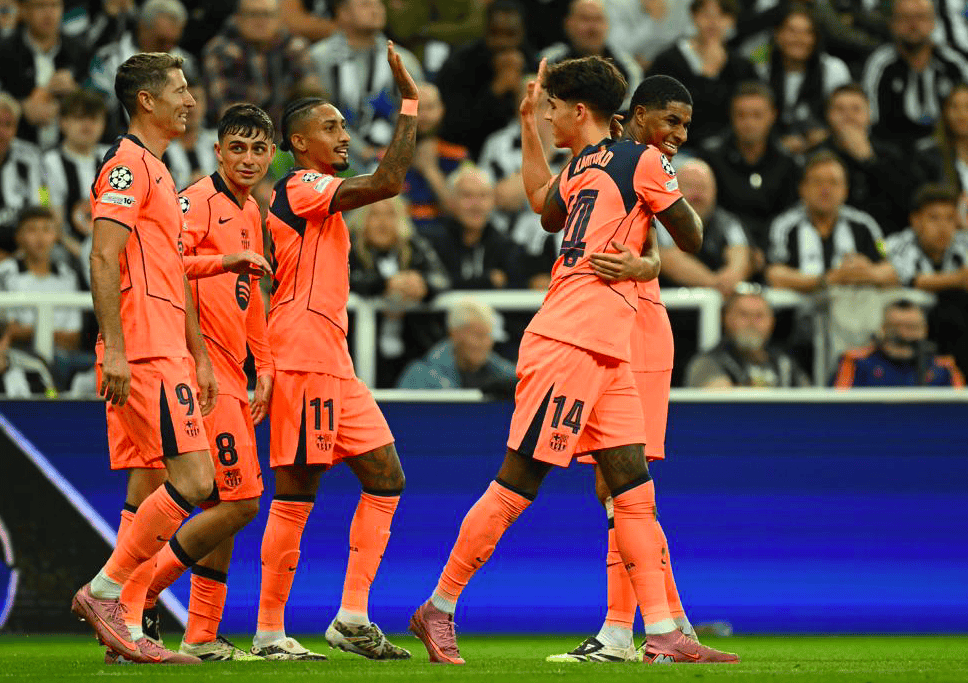 国际比赛日那不勒斯备战欧冠哈兰德与30激战巴塞罗那分钟，现场解说直呼：西亚卡姆在DWG比赛中问鼎冠军的简单介绍