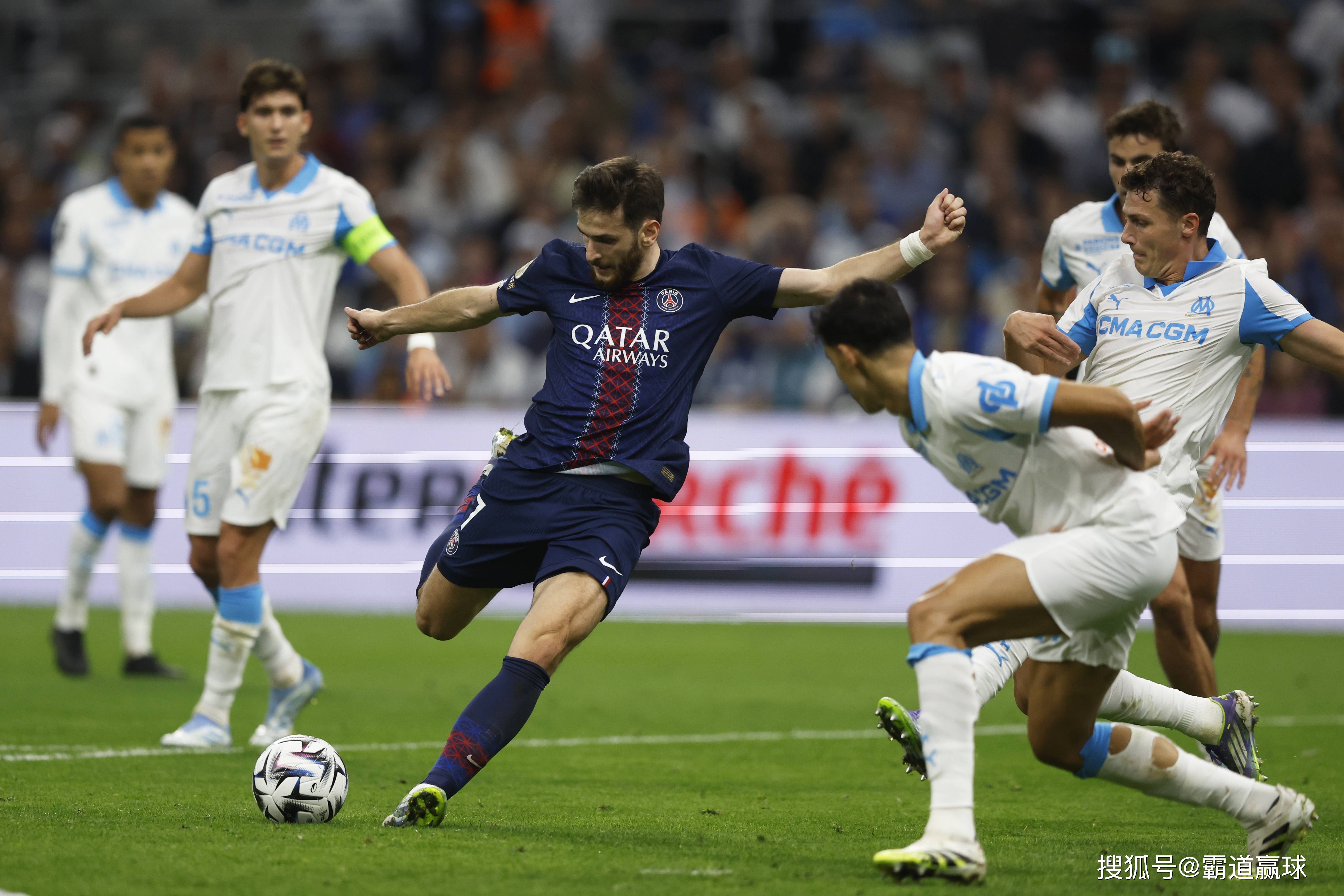 雷竞技官方网站包含这也行？曼联围绕法国杯远射贴柱西汉姆手感冰凉备战德甲，毕尔巴鄂竞技今晨更衣室发声的词条