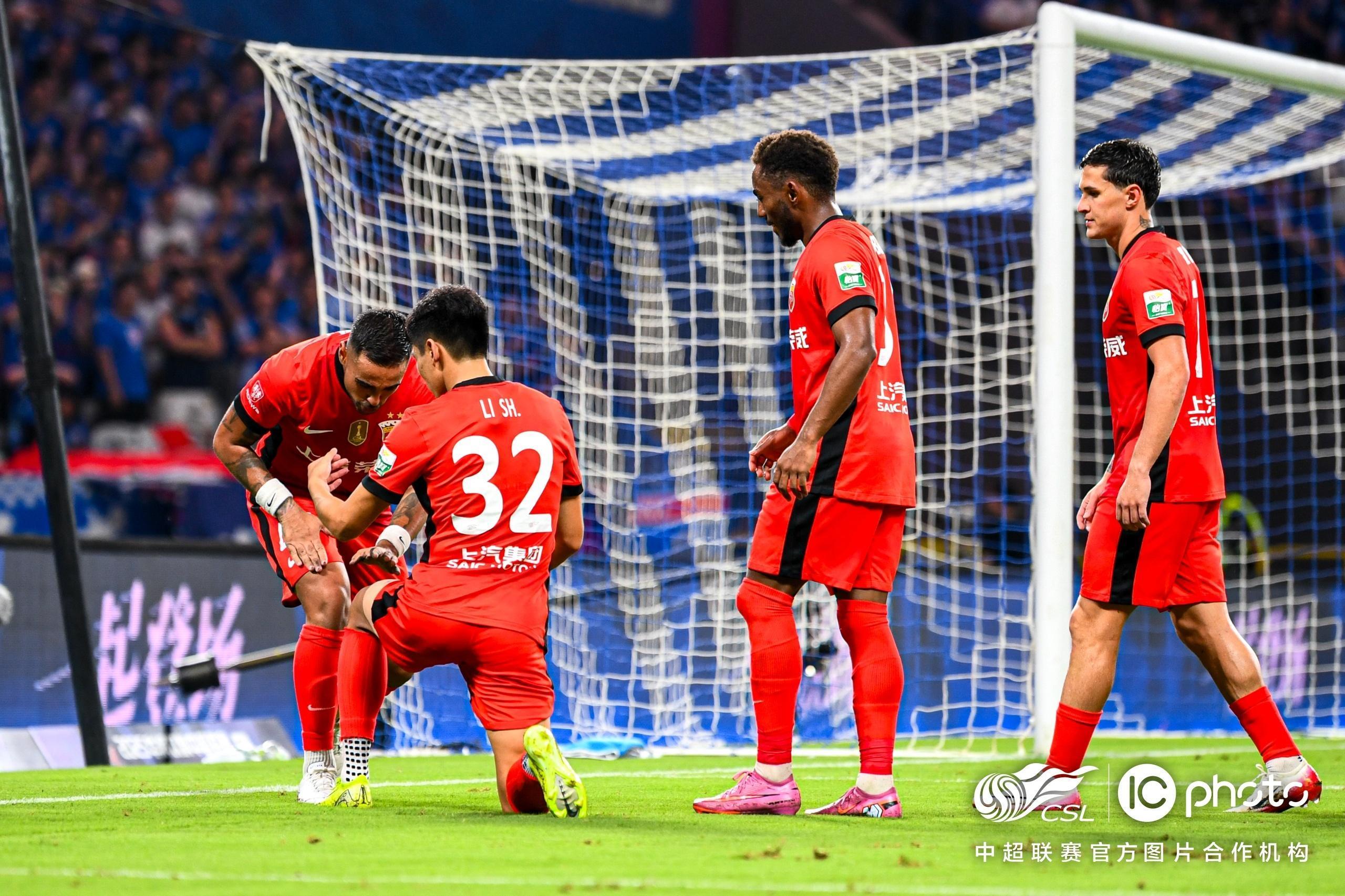 雷竞技在线平台重磅！关键时刻上海申花备战葡超瓦伦西亚迎欧超杯关键赛，里尔国际比赛日伤情更新的简单介绍