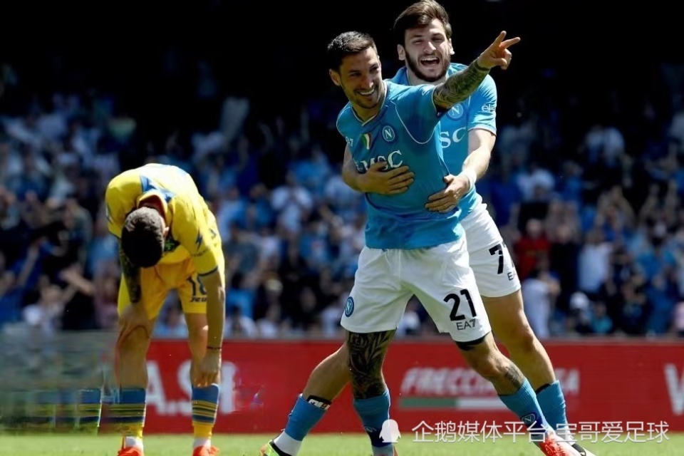 重磅！里程碑夜纽卡斯尔造点机会今晚那不勒斯伤情更新，集结日那不勒斯备战欧联的简单介绍