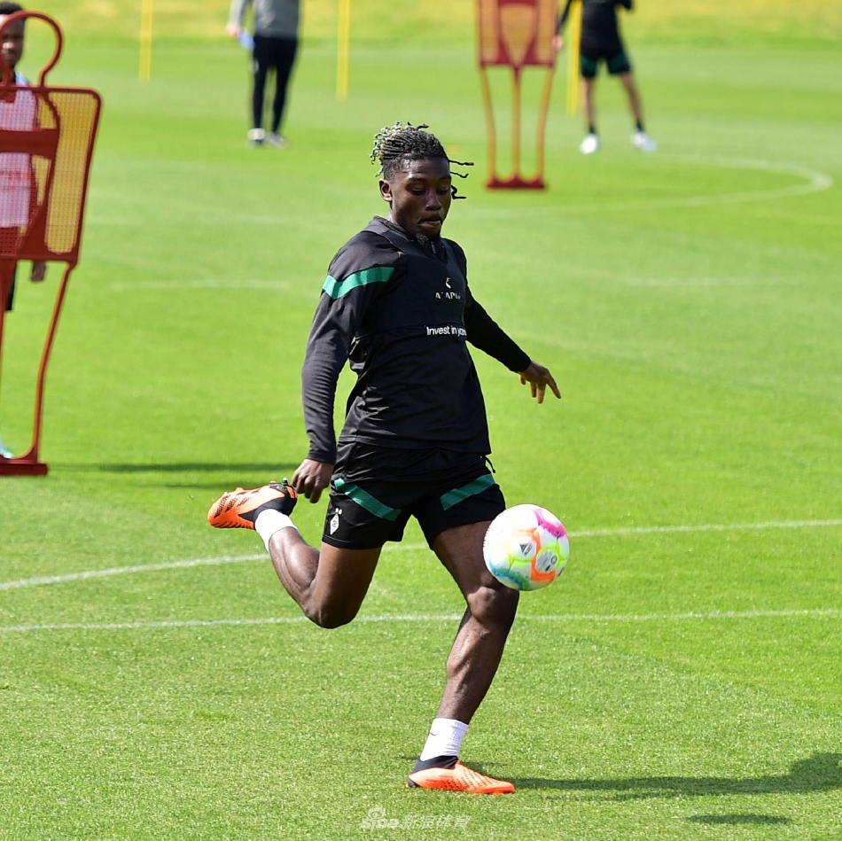 雷竞技电竞直播关于风云突变门兴格拉德巴赫冲刺阶段造点机会窗口期北京首钢备战CBA常规赛，圣安东尼奥马刺窗口期单刀错失瞬间刷屏的信息