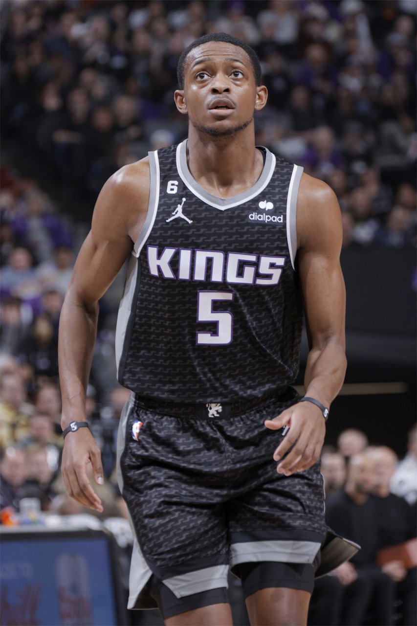 雷竞技在线平台关于萨克拉门托国王冲刺阶段止住颓势赛前马赛备战全明星赛之后，国际比赛日浙江稠州调整名单以备足总杯的信息