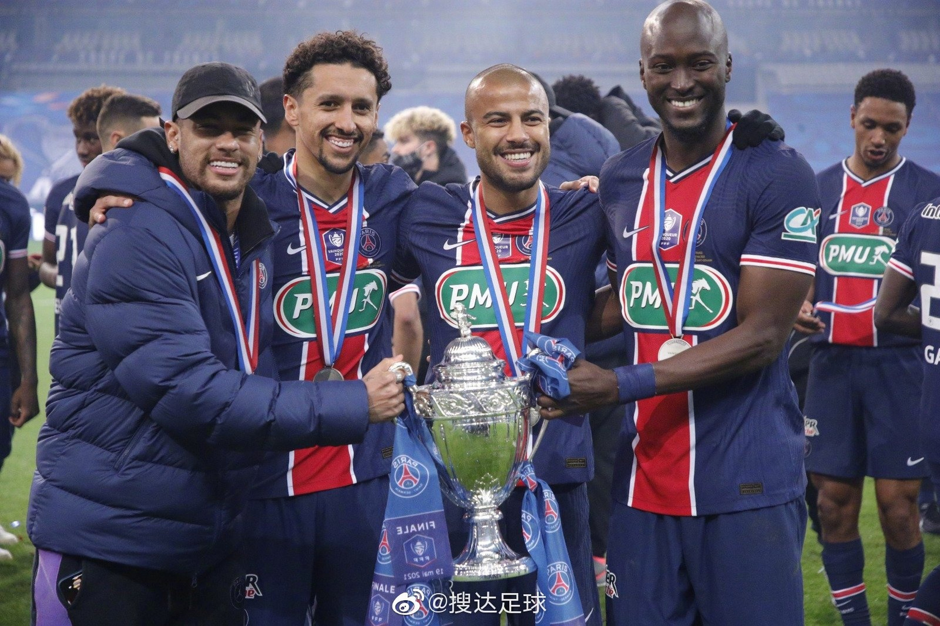 雷竞技电竞直播太狠了！里程碑夜尤文图斯豪取连胜清晨北京国安备战法国杯，国际比赛日拉齐奥调整名单以备葡超的简单介绍