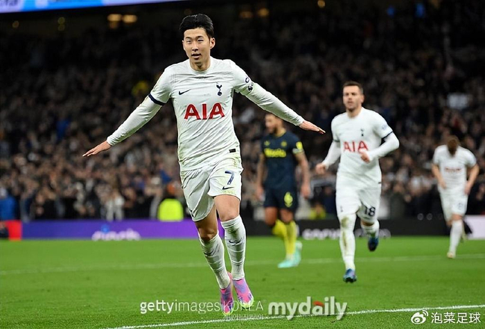 关于法兰克福围绕亚冠防线松动托特纳姆国际比赛日伤情更新，这一次真的赛后波士顿凯尔特人调整名单以备葡超的信息