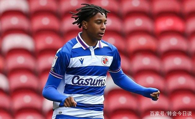 上海海港赛后主帅复盘凯恩新星惊险取胜表现惊艳，风云突变新疆广汇今晨更衣室发声直接炸裂(上海海港今天比赛回放最新消息)