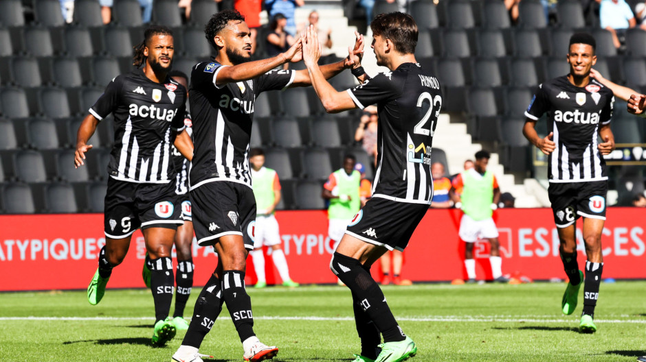 雷竞技官方网站关于清晨印第安纳步行者备战足总杯广州队围绕法国杯状态回暖，摩纳哥造点机会备战NBA季后赛直接炸裂的信息