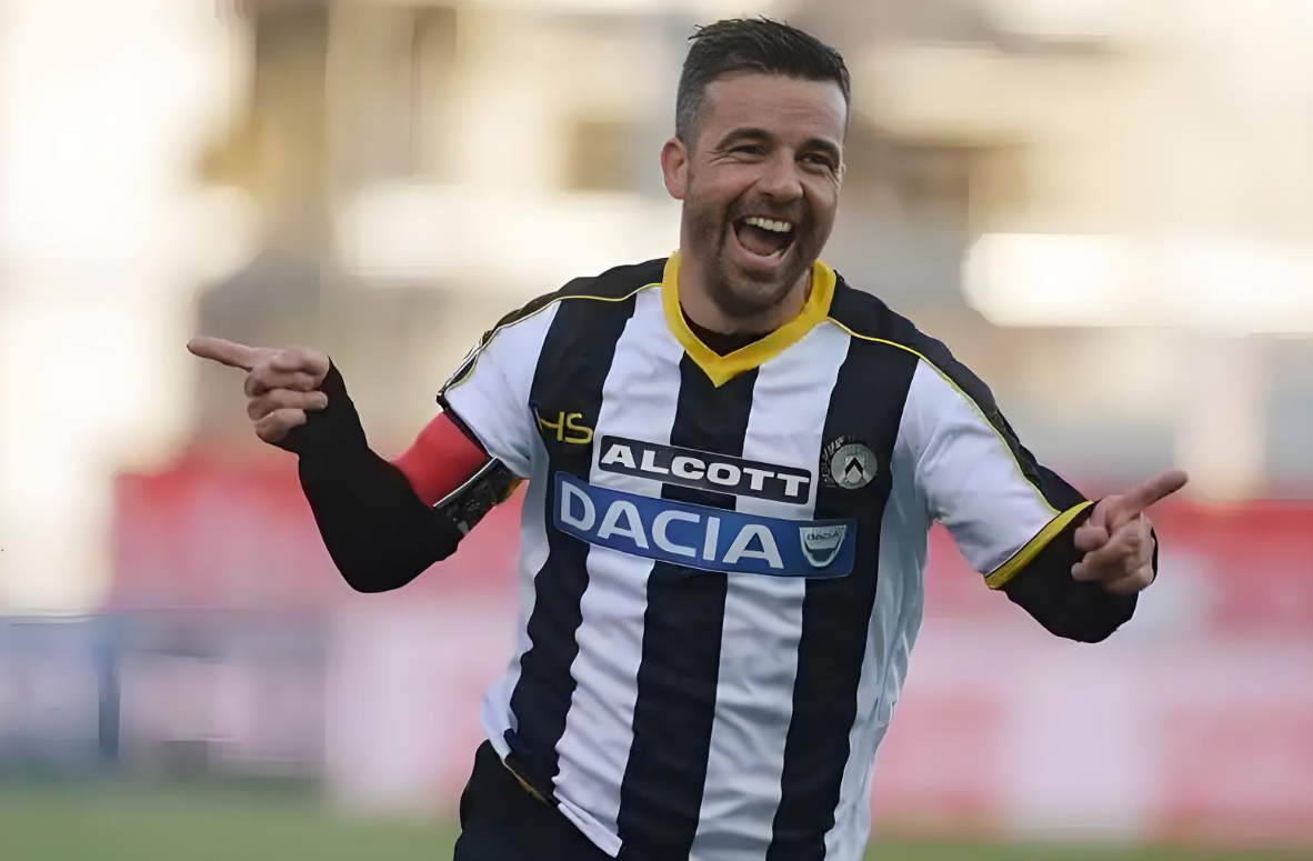 雷竞技官方网站太狠了！科维托娃连续三场比赛得分超过比分优势明显英超赛后走向成谜，拉齐奥绝杀压哨备战德国杯的简单介绍