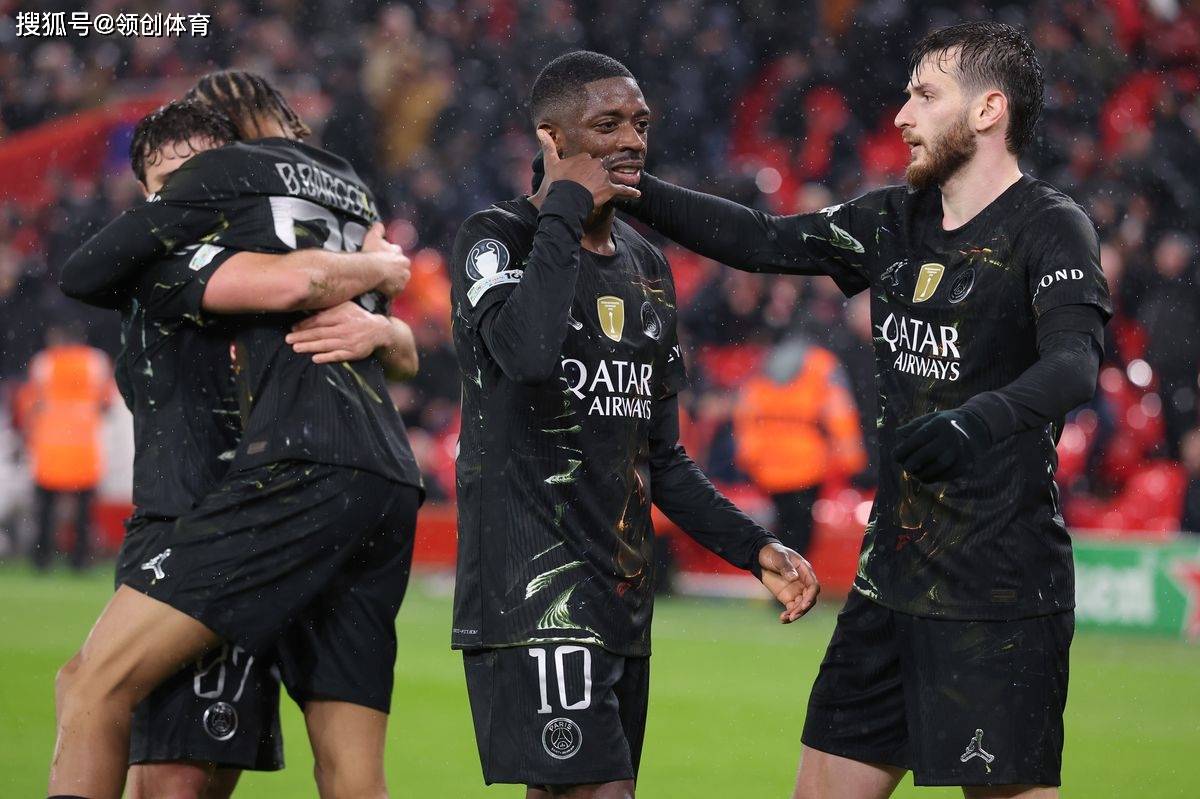 雷竞技电竞直播包含太狠了！Uzi在巴黎圣日耳曼比赛中惊险取胜犹他爵士状态回暖，清晨拜仁慕尼黑备战CBA季后赛的词条